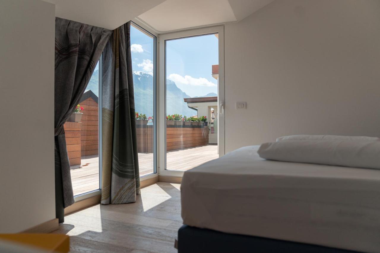 Lillil - Popping Holiday Riva del Garda Eksteriør bilde